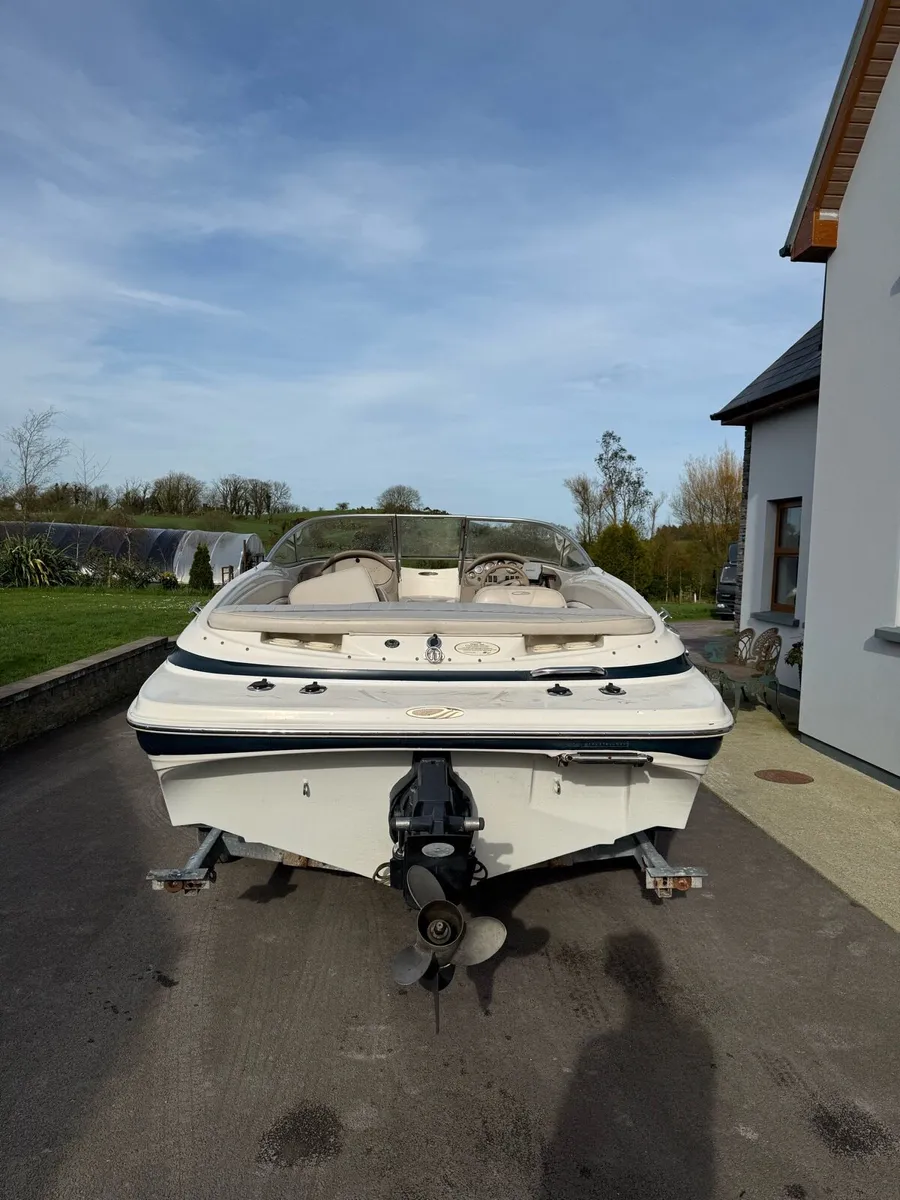 Bayliner / Maxum speed Boat - Image 3