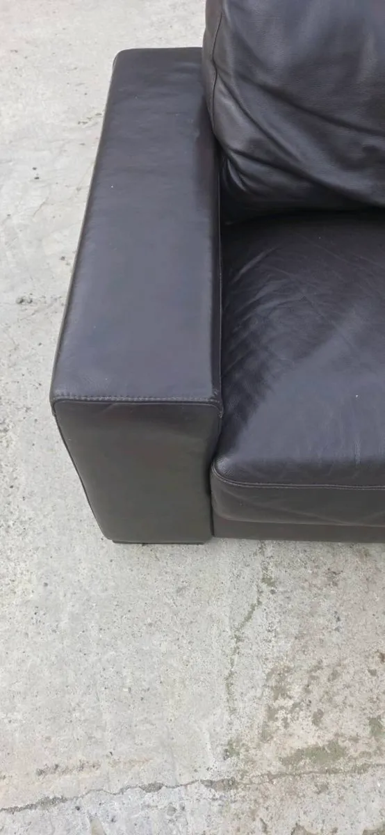 Corner Sofa ( real leather) - Image 4