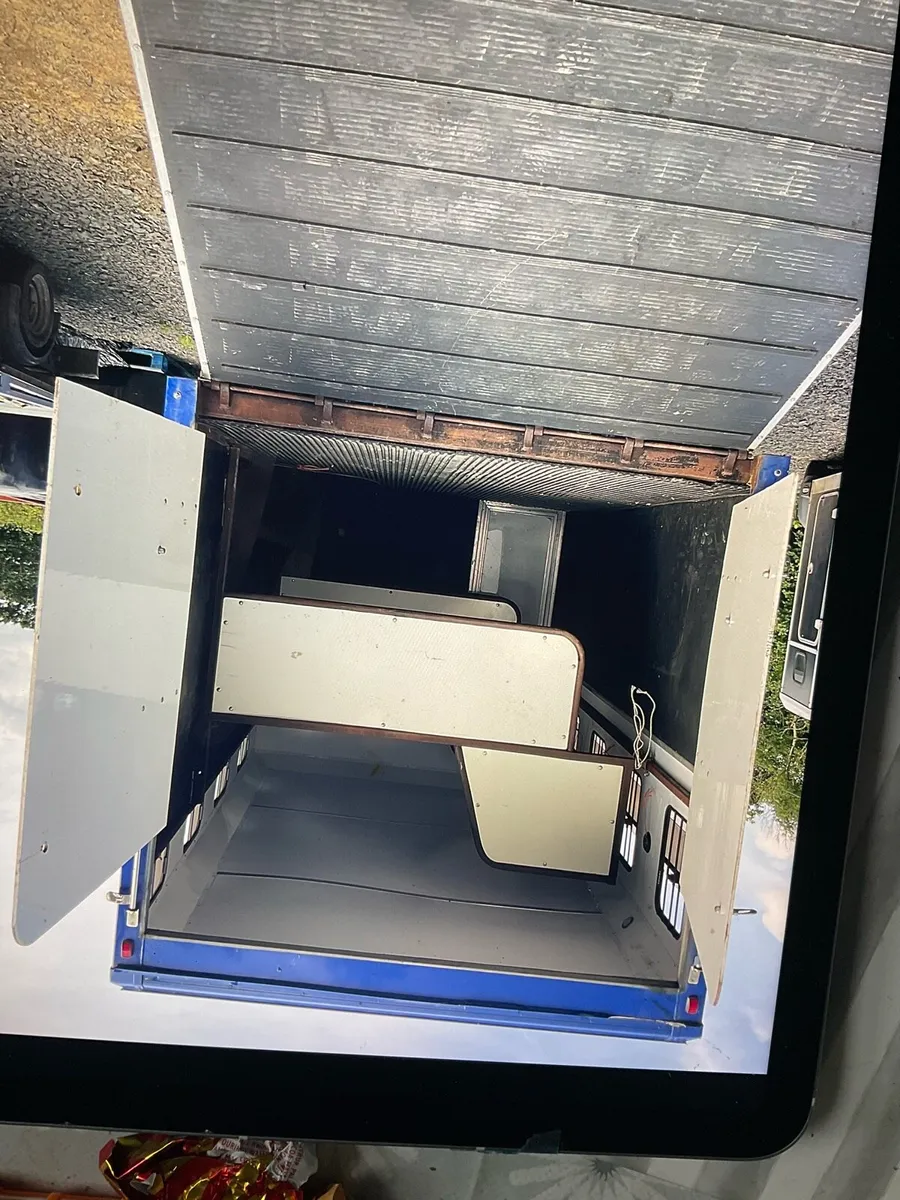 Horse lorry - Image 4