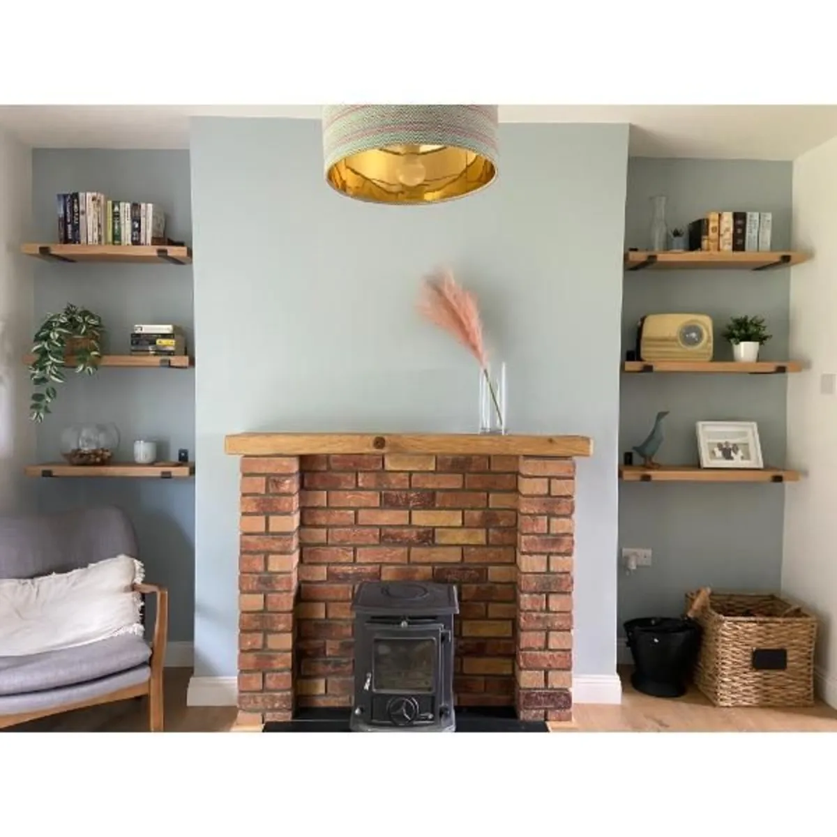 Oak Shelves – Examples - Image 1