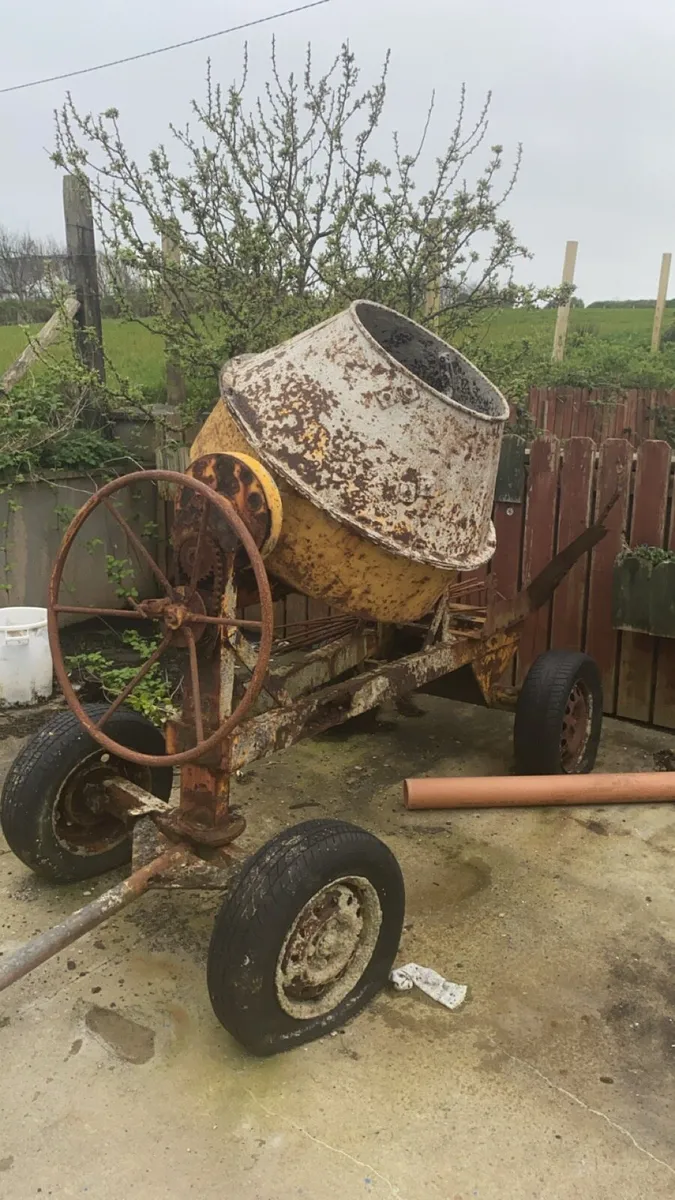 Benford cement mixer - Image 1