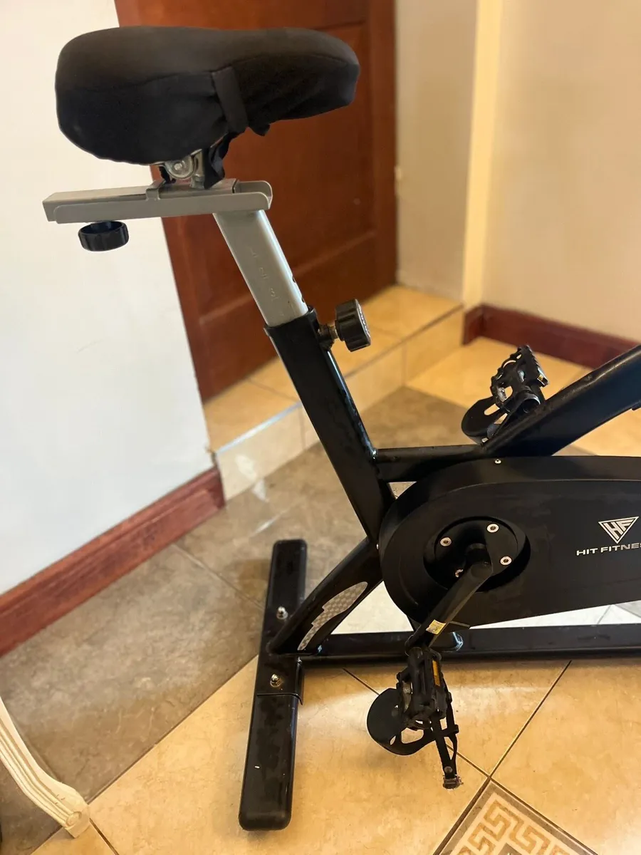 Exercise bike - Image 4