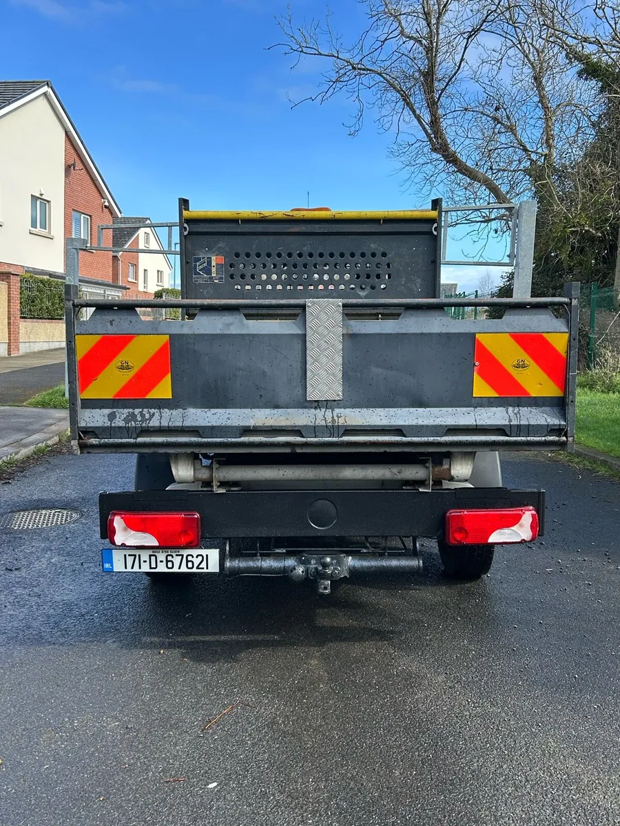 2017 Mercedes Sprinter Tipper - Image 3