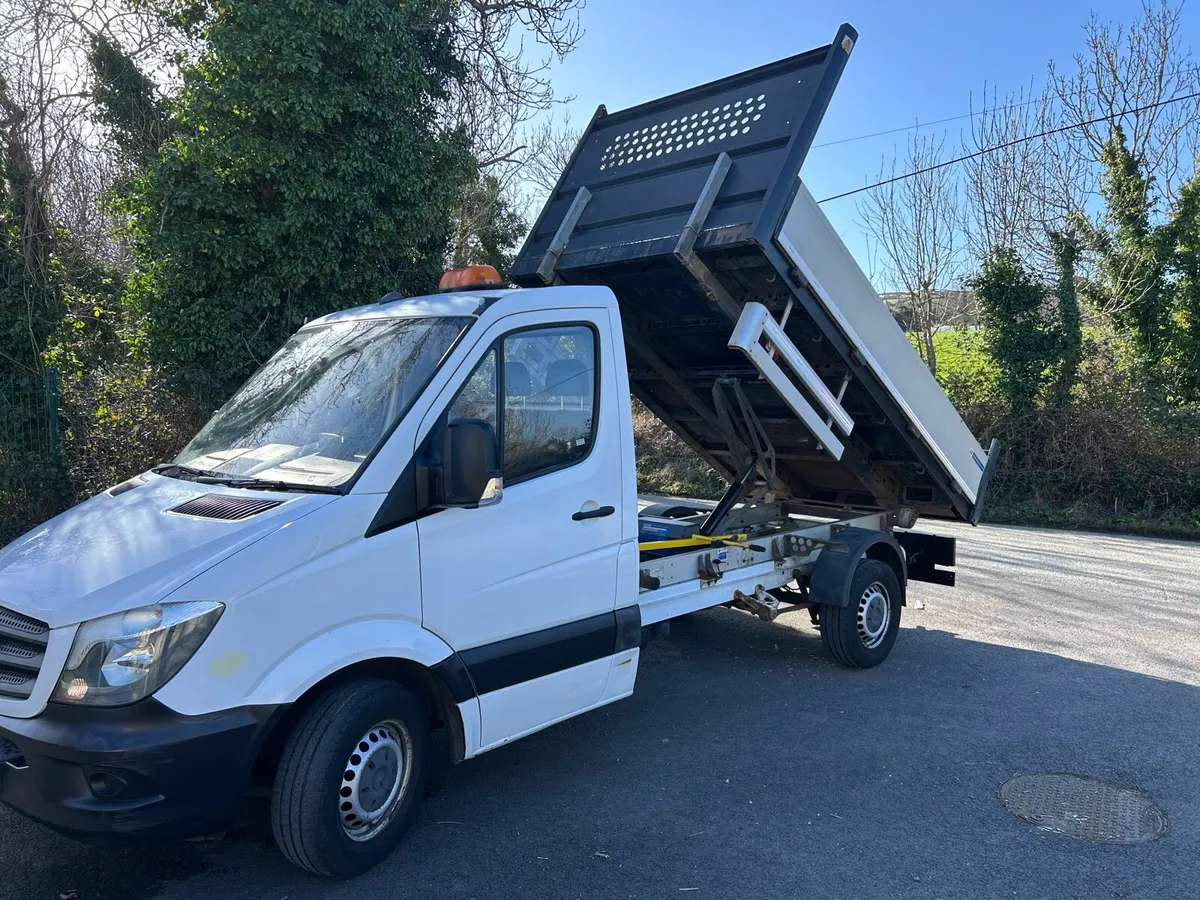 2017 Mercedes Sprinter Tipper - Image 1