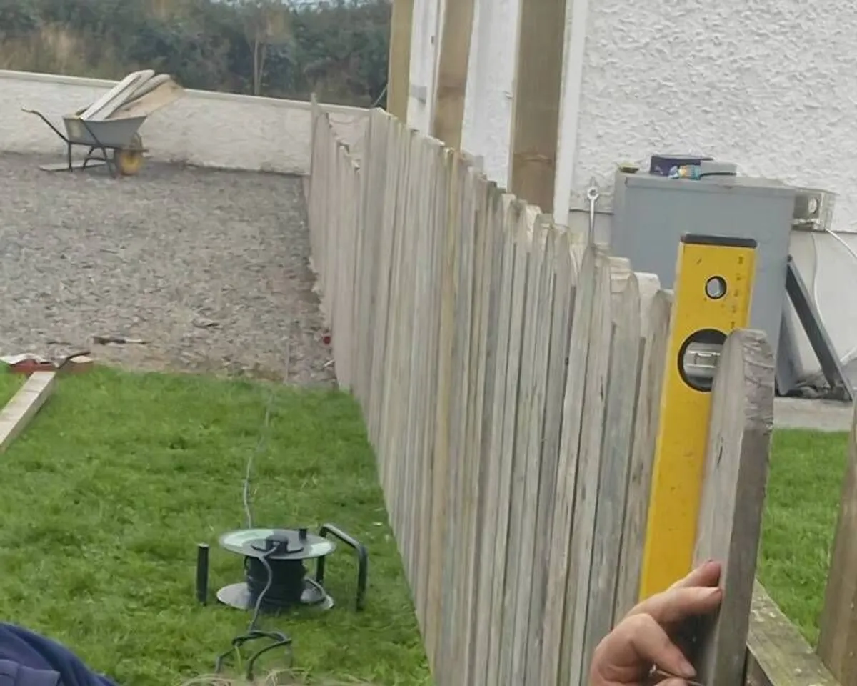 childrens garden /picket  fence - Image 3