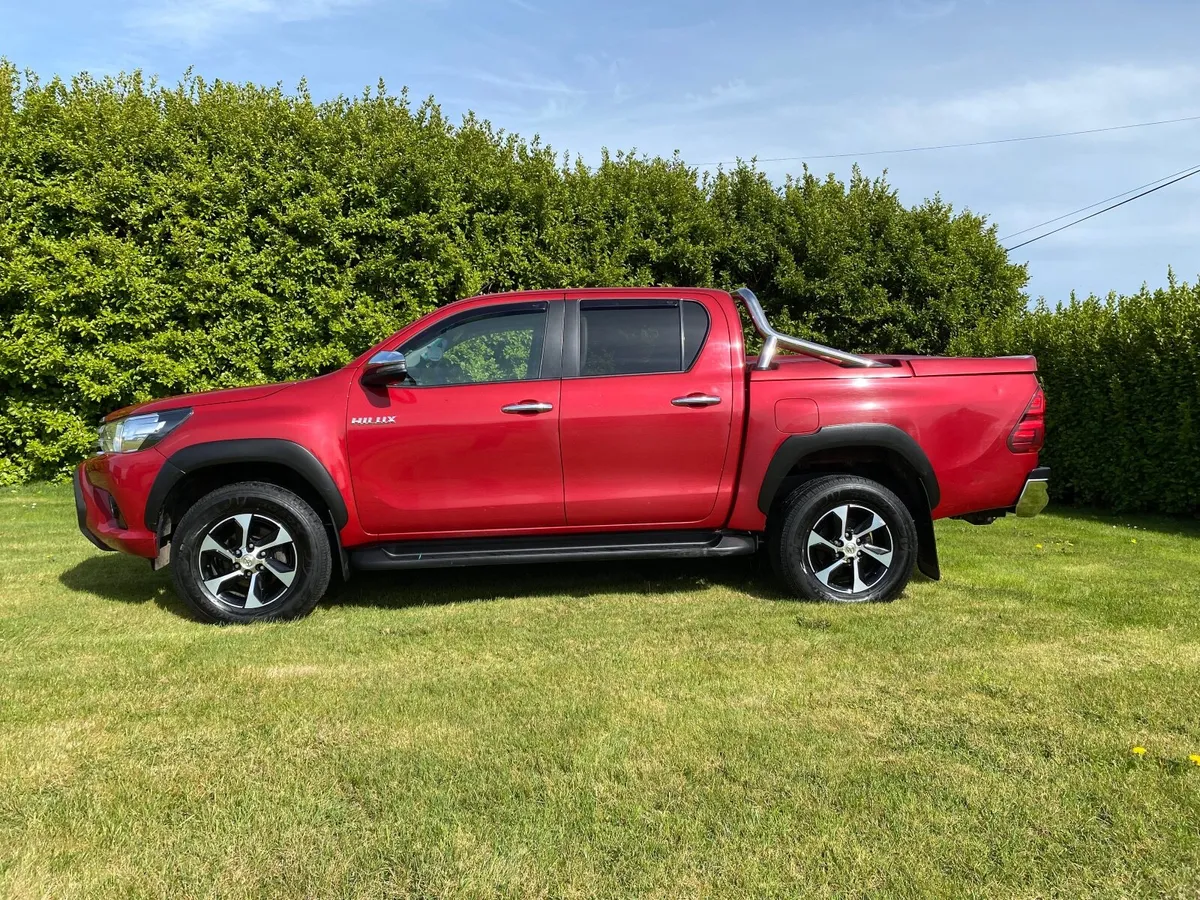 Toyota Hilux 2019 - Image 4