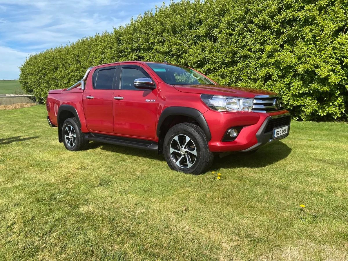 Toyota Hilux 2019 - Image 1