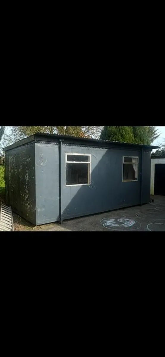 Cabin/office/storage - Image 3