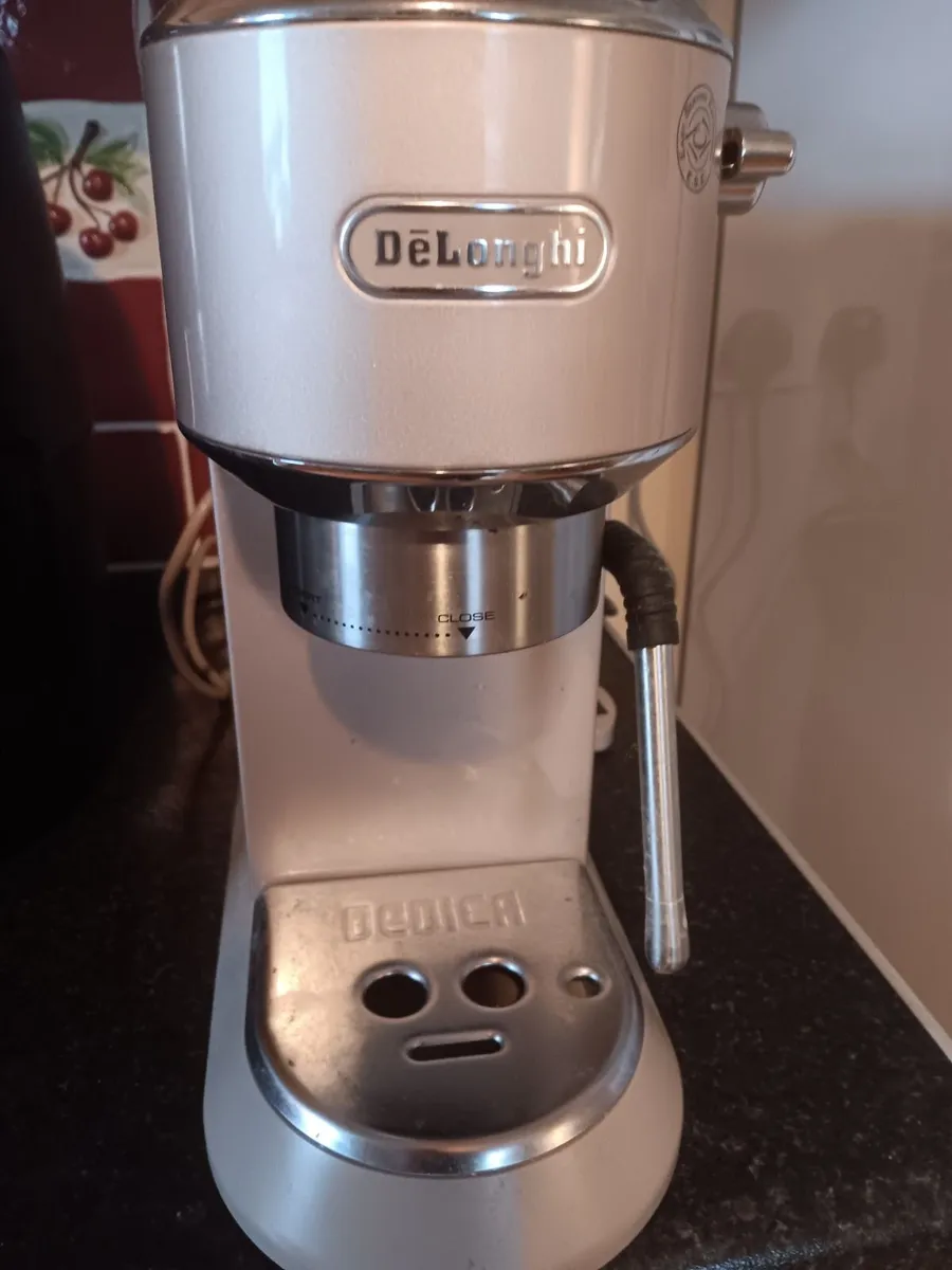 Coffee Machine - Image 3