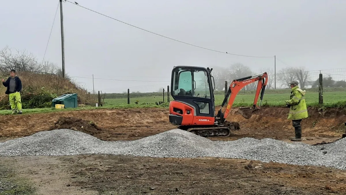 Kubota KX016-4 Mini Digger (1.6 Ton) – Cab - Image 3