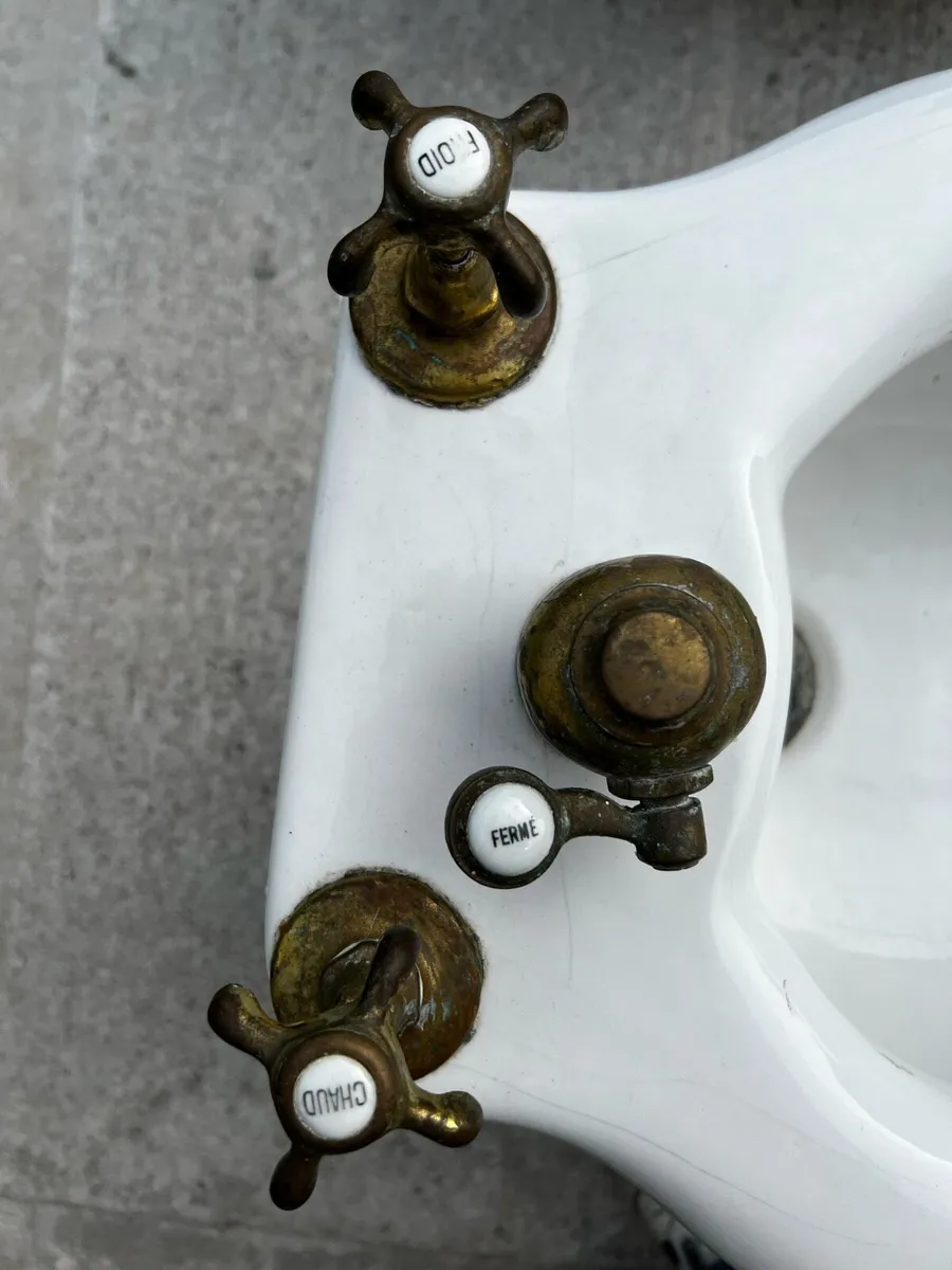 Vintage bidet - Image 2