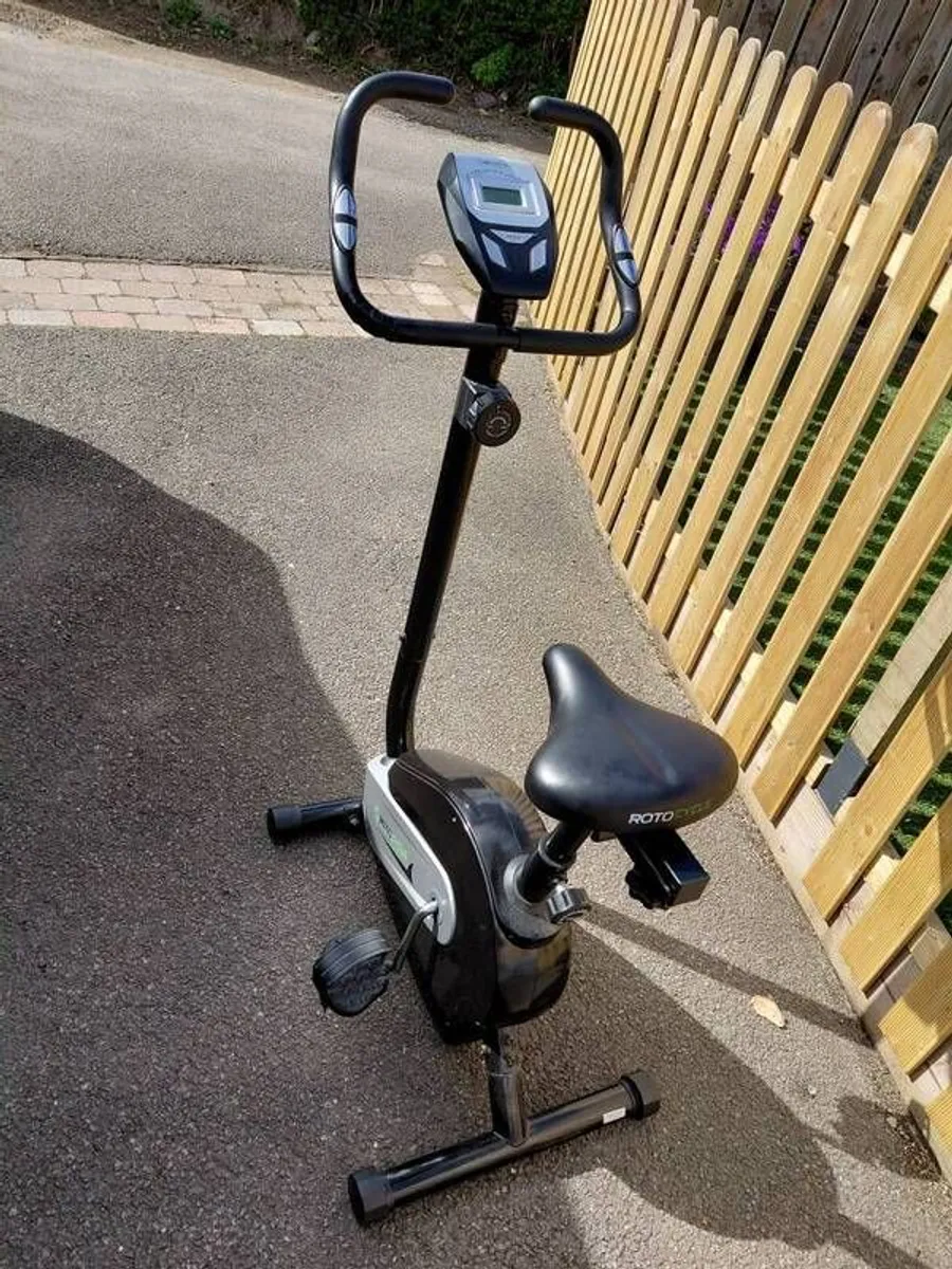 Exercise Bike and Rowing Bench - Image 1
