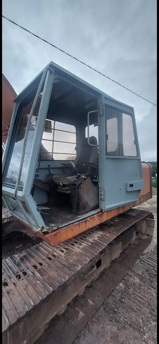 Hitachi FH 130 - Image 4