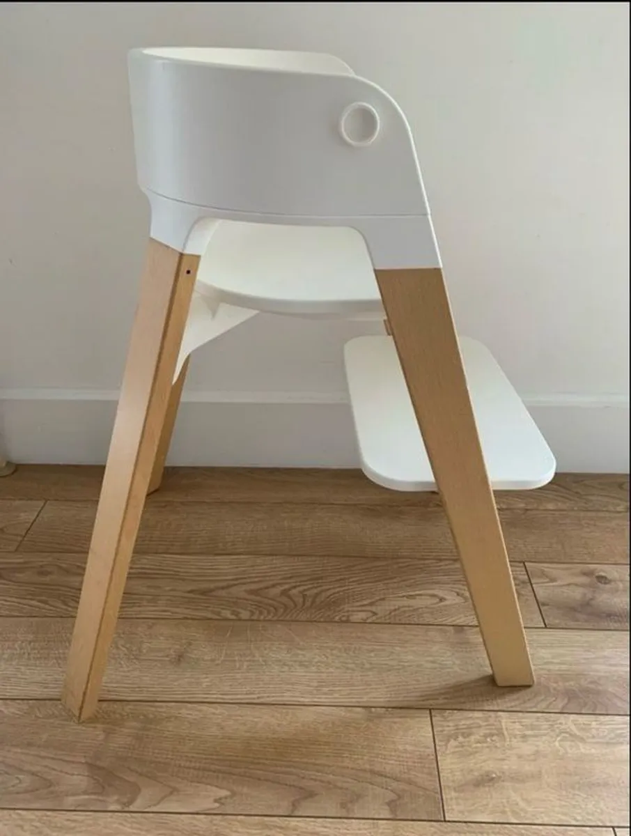 Stokke steps high chair and junior chair - Image 4