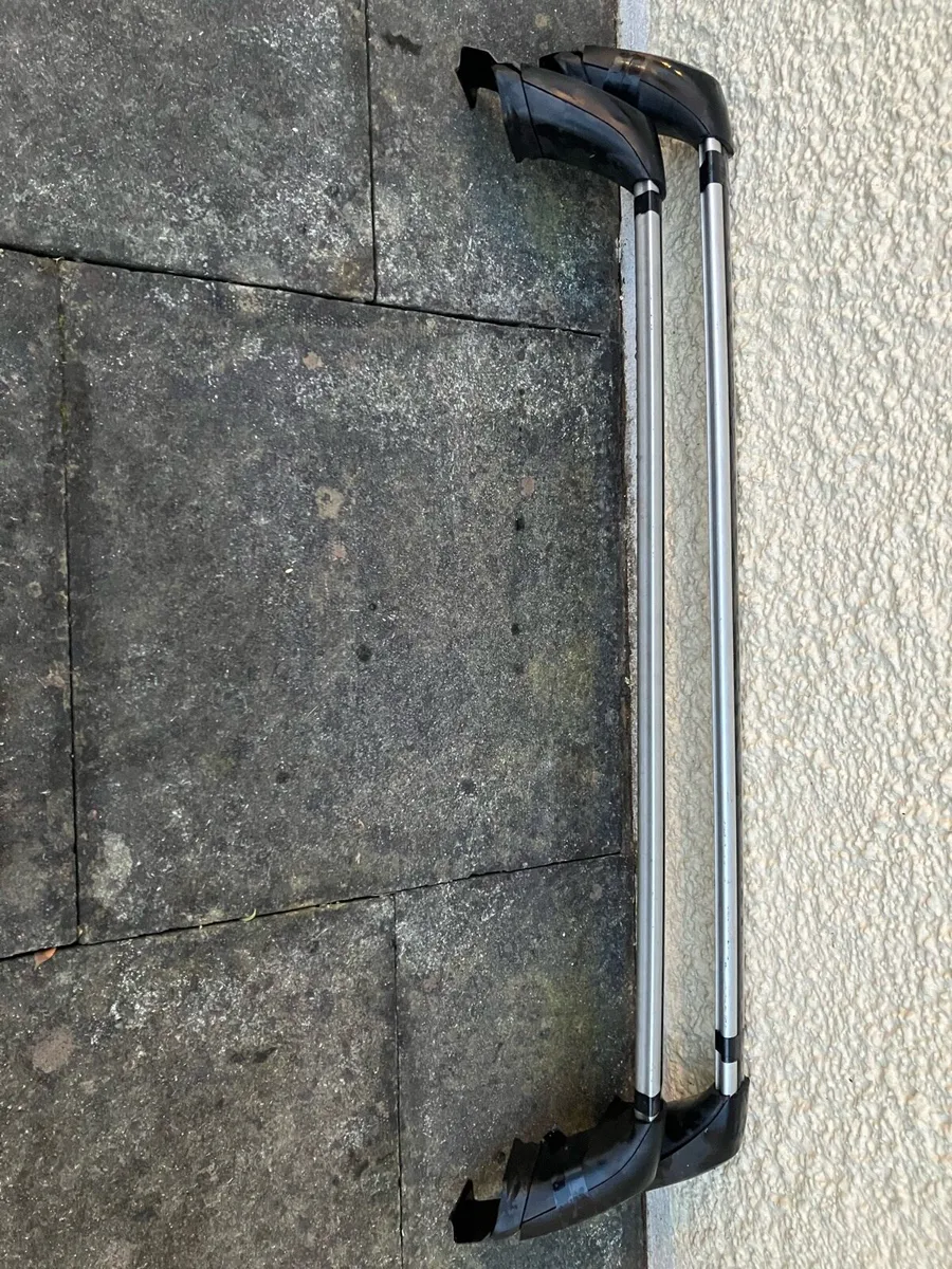 Roof bars / roof rails - Image 2
