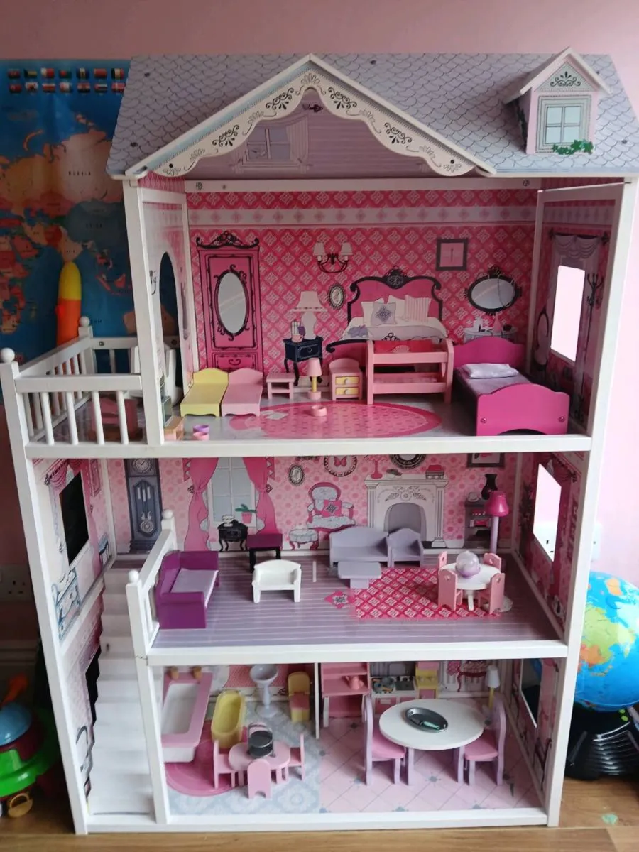 Dolls House