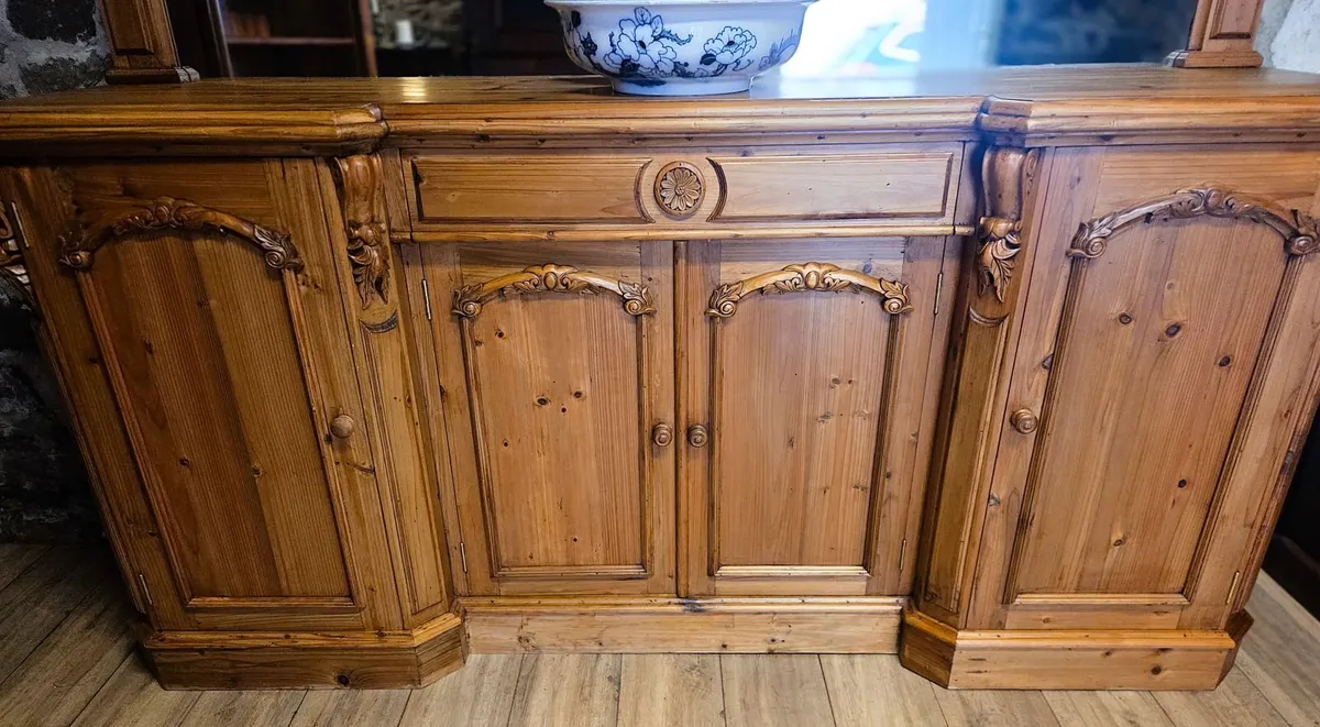 Large Vintage Pine Sideboard & Mirror - Image 4