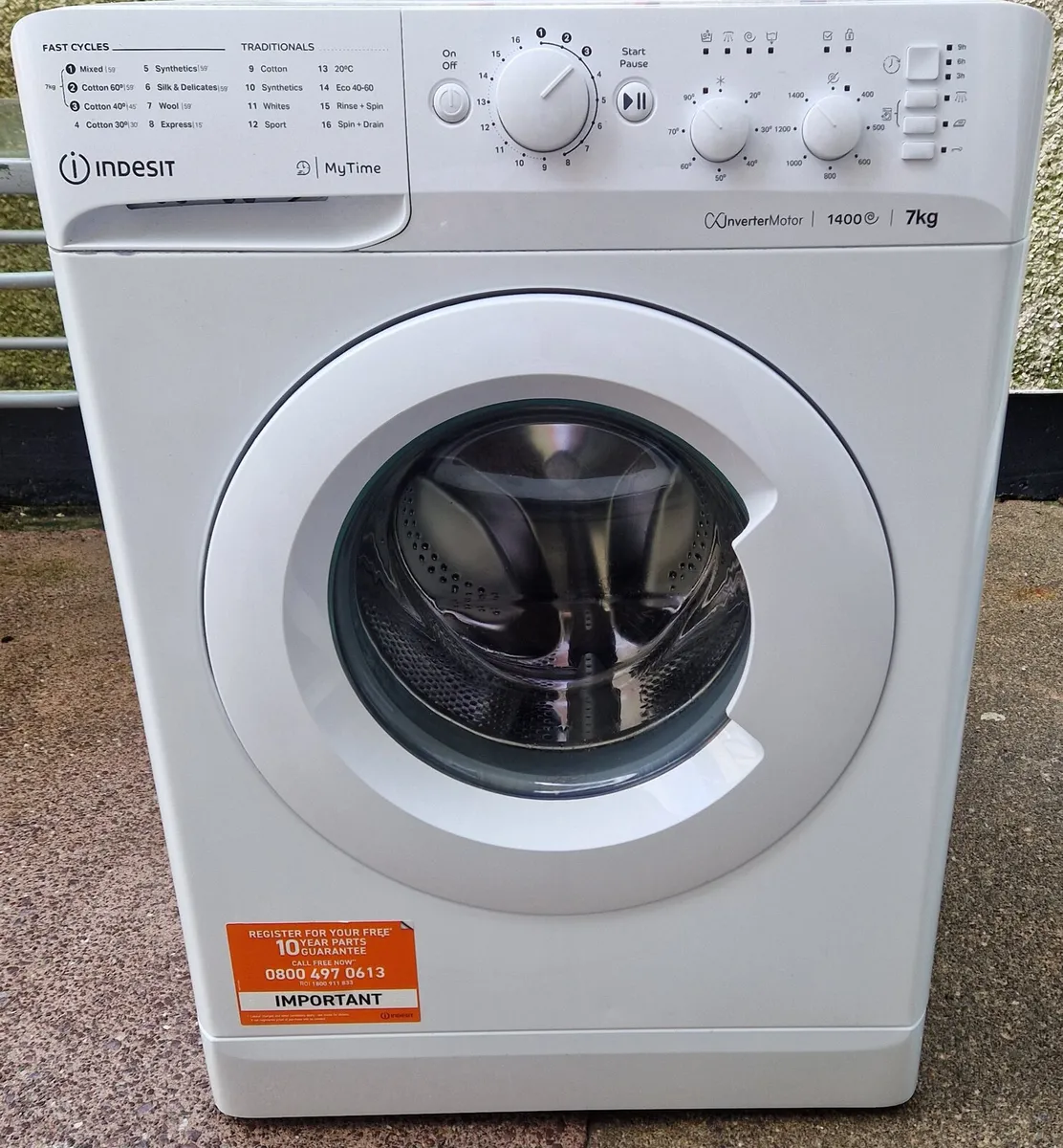 Washing machine - Image 1