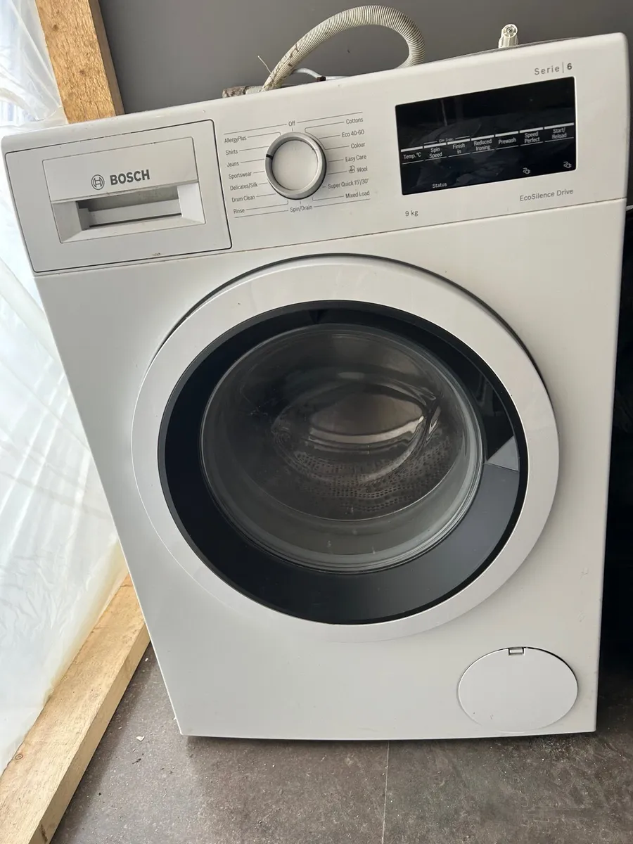 Bosch washing machine - Image 1