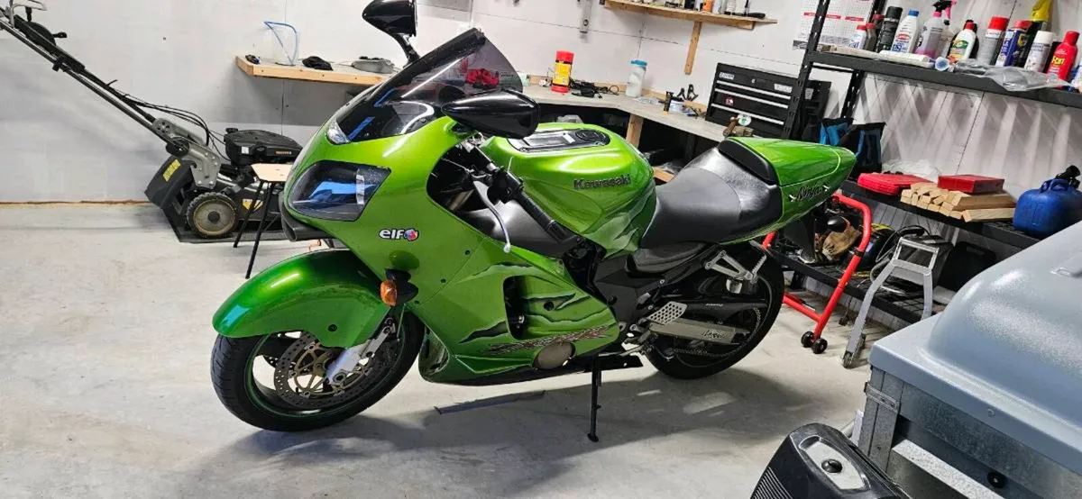 Motorcycle - Image 2