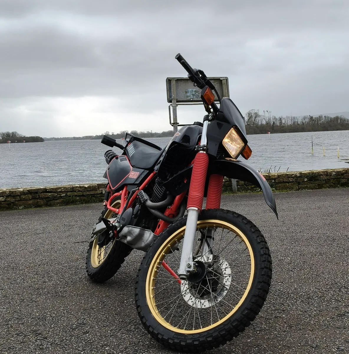 Yamaha XT 600   1984 - Image 4