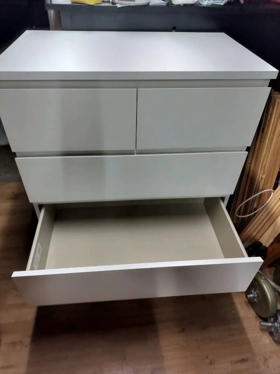 Chest of 6 drawers Malm white - Image 4