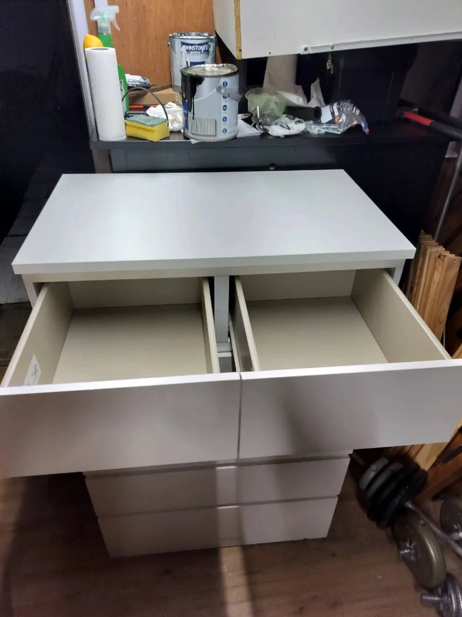 Chest of 6 drawers Malm white - Image 2