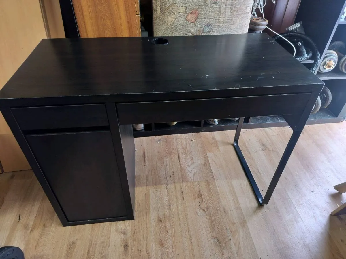 Desk Micke - Image 1