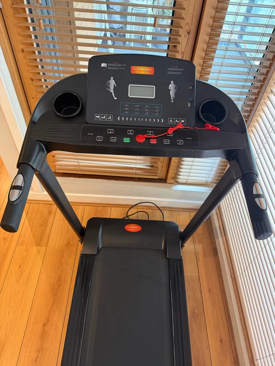 Treadmill - Image 1