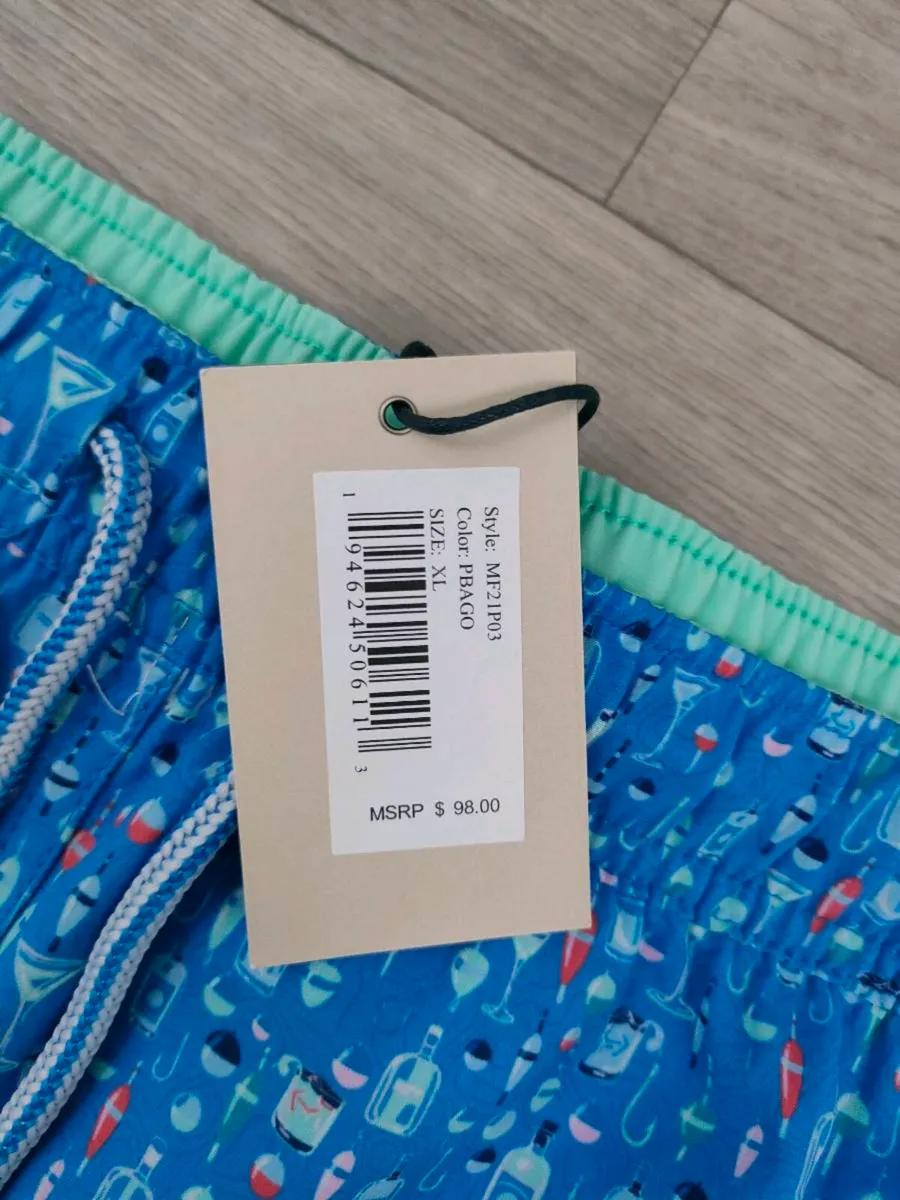 NEW Peter Millar Patterned Shorts Mens XL - Image 3