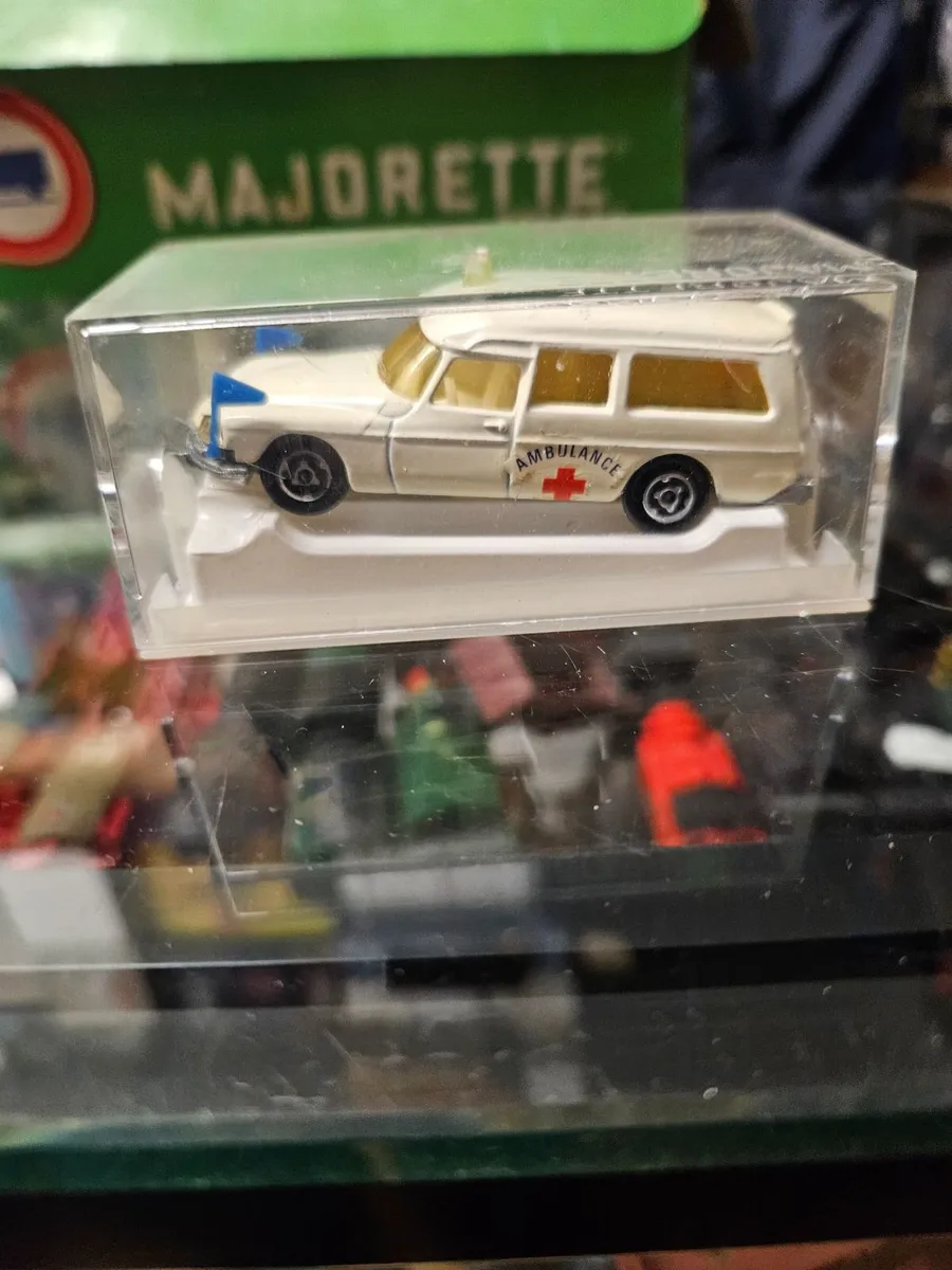 Corgi Majorette Citroën Ambulance - Image 1