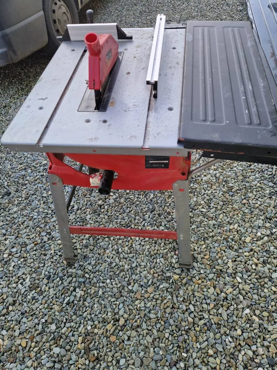 Table saw - Image 2