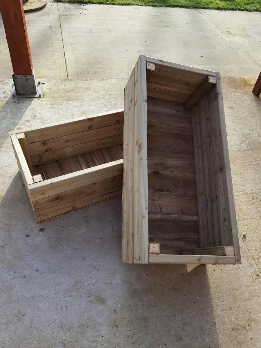 Planter box - Image 2