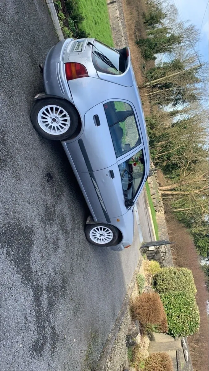 Toyota starlet - Image 2