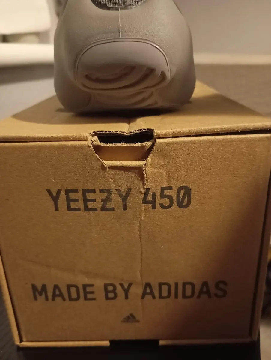 Yeezys - Image 4