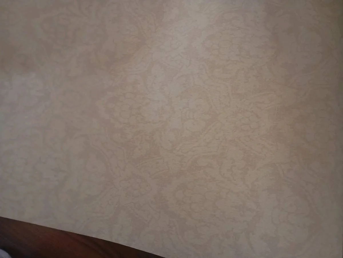 Laura Ashley Wallpaper - Image 2