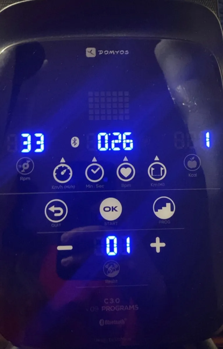 Domyos FEL520 Cross Trainer/ Eliptical Machine - Image 2