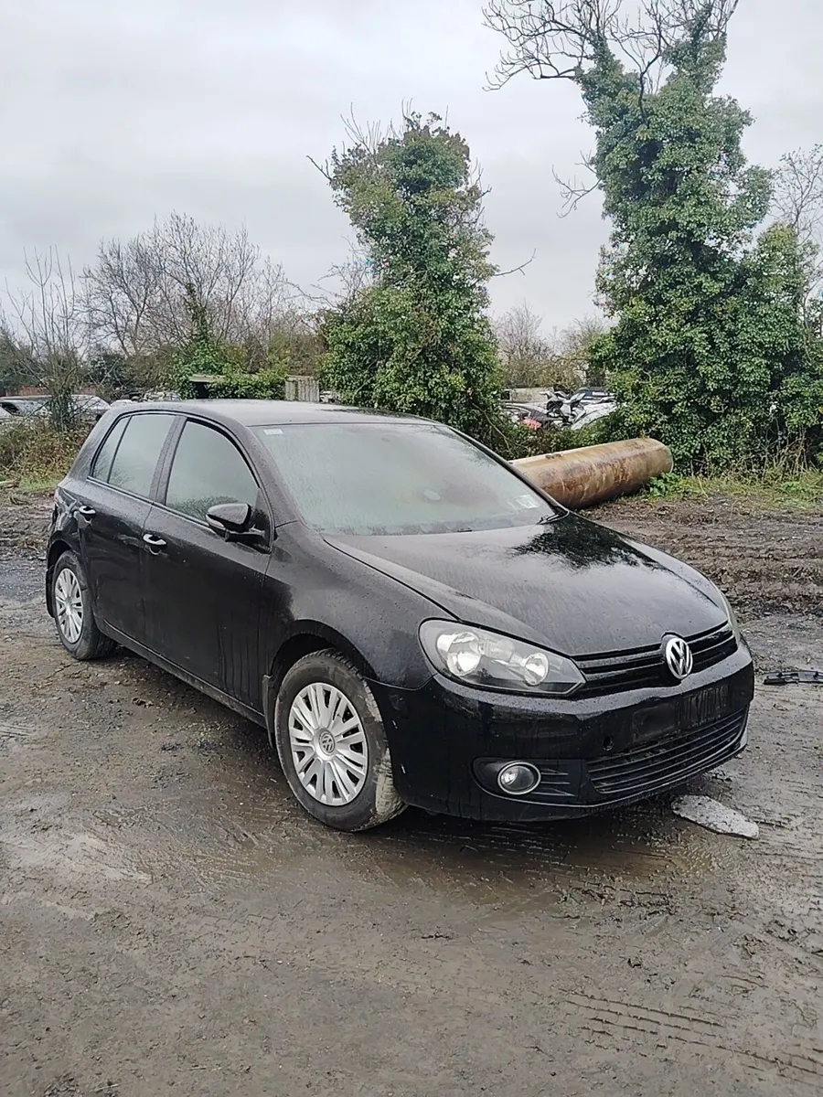 Breaking golf 1.6 TDI cay 2011 mk6 - Image 1