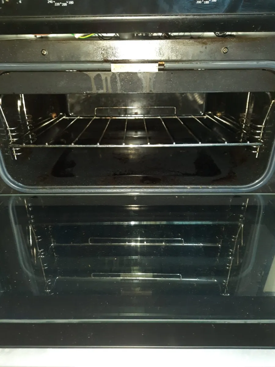 Cooker & cooker hood - Image 3