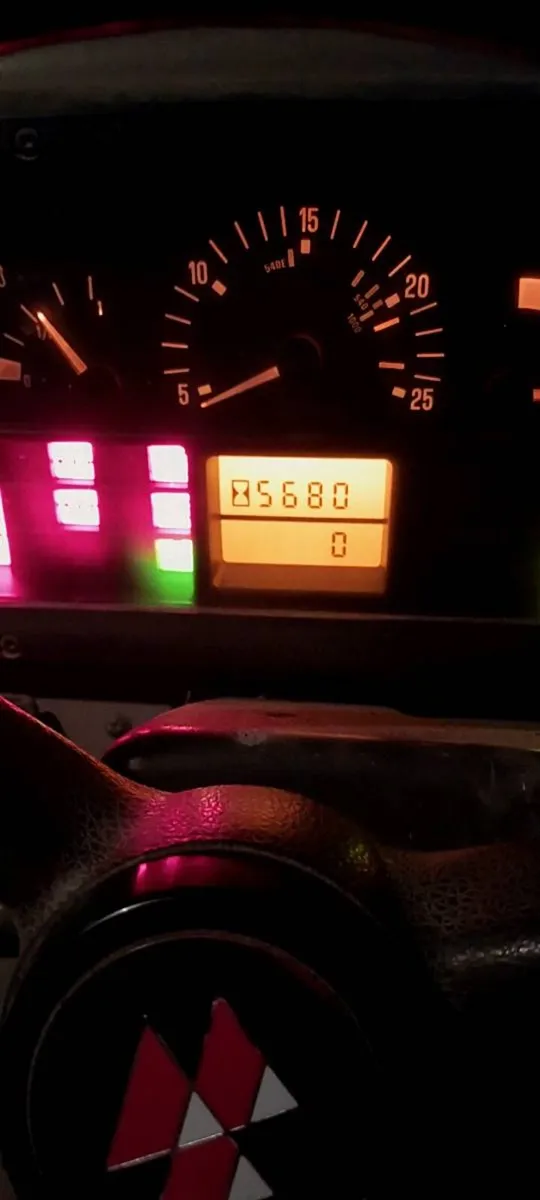 Massey 4370 - Image 2