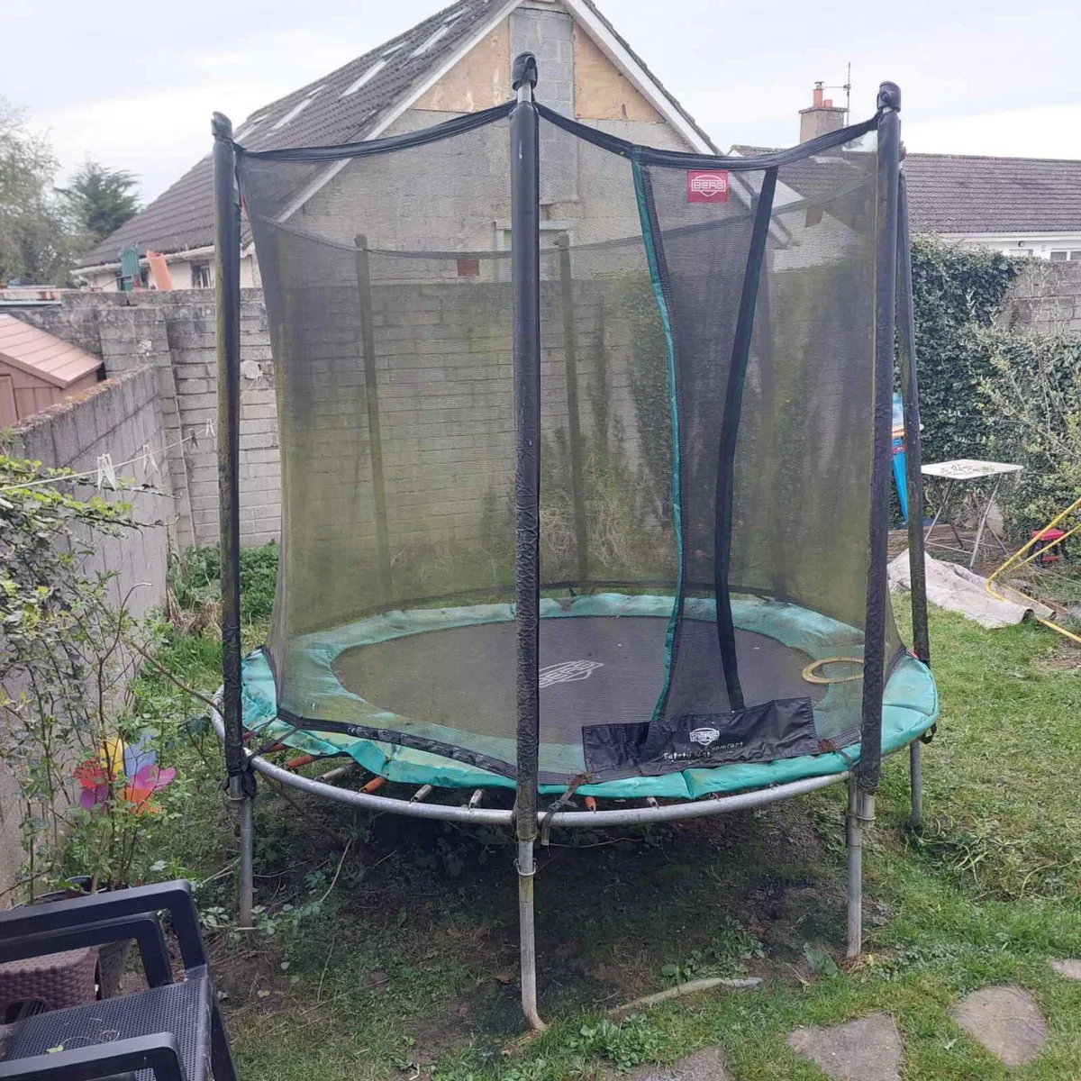 Trampoline