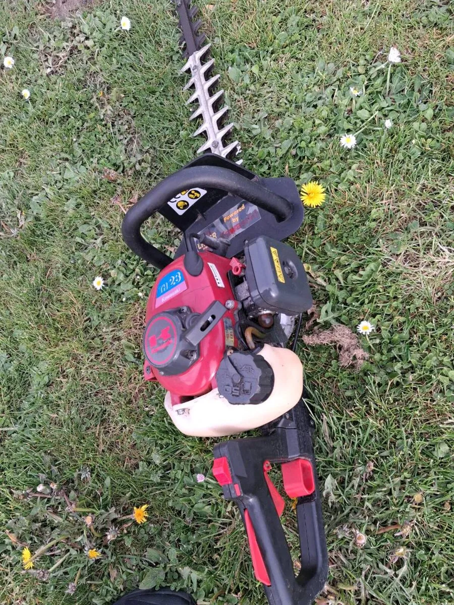 Kawasaki hedge trimmers - Image 2