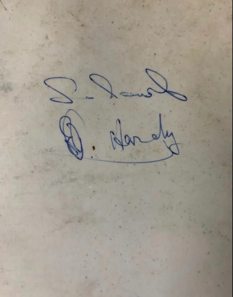 Signed photo Laurel and Hardy - Image 2