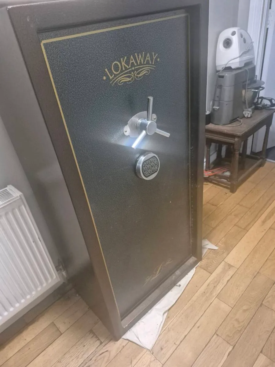 Gun Safe - Image 2