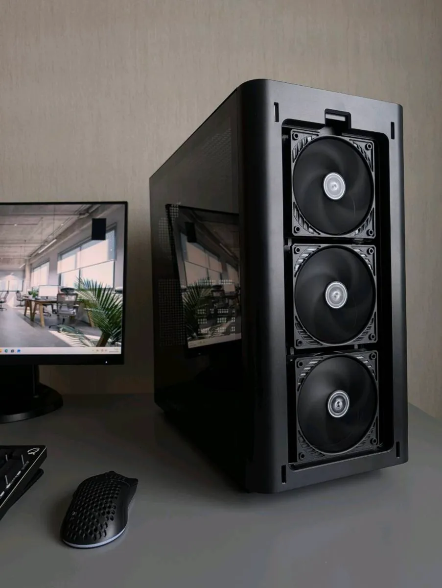 High-Quality Powerful Workstation PC | i7-12700 | - Image 2