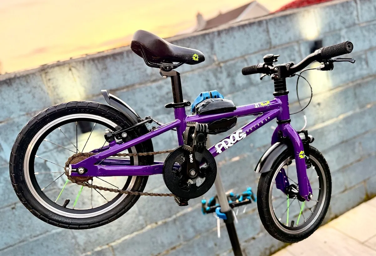 Kids 43 Frog Bike Size 14" Wheels Purple, like new - Image 1