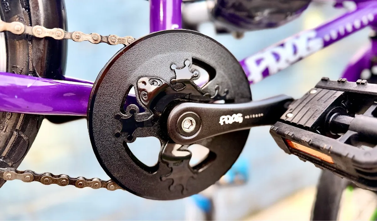 Kids 43 Frog Bike Size 14" Wheels Purple, like new - Image 4