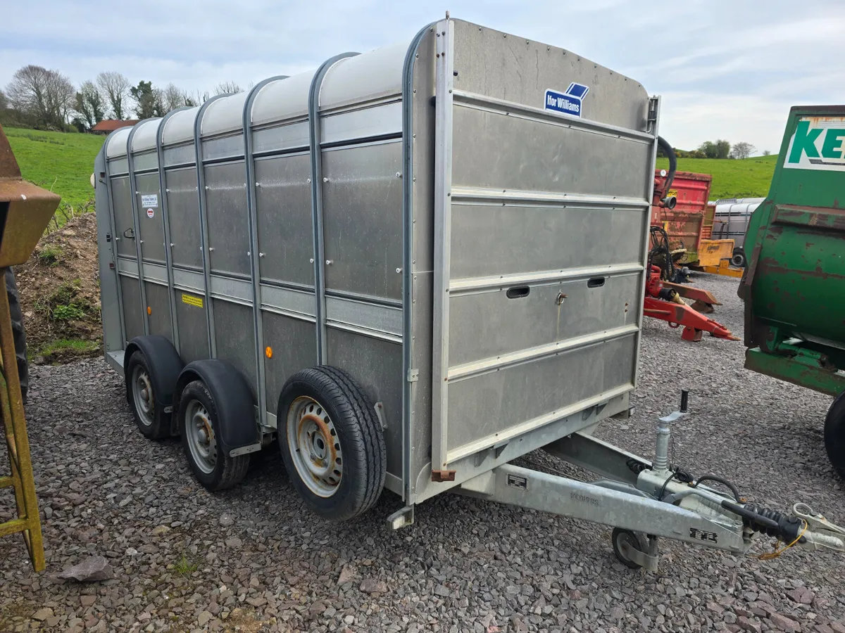 12x6 cattle trailer - Image 1
