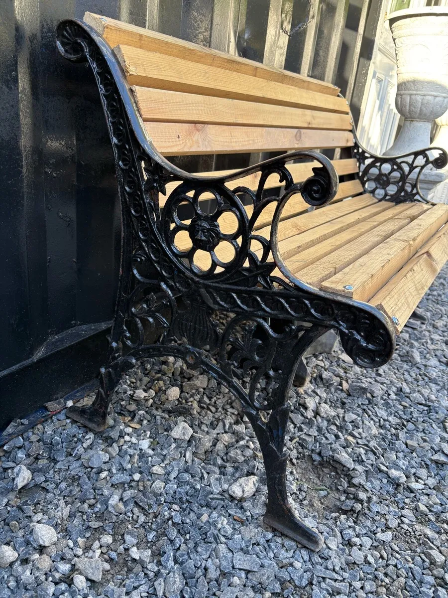 Garden chairs - Image 1
