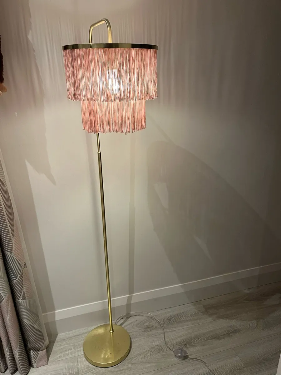 Kid’s pink Lamp - Image 2